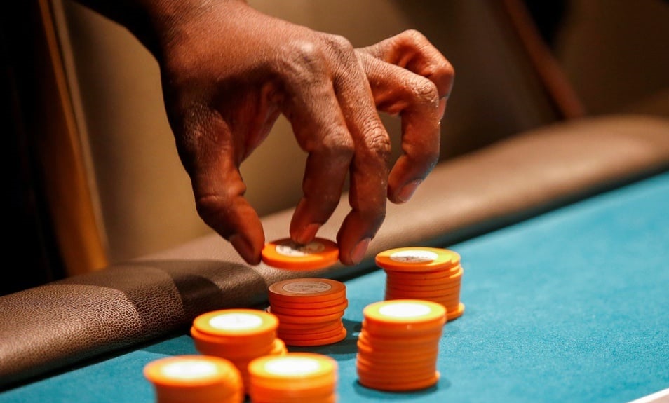 Texas House committee approves bills to increase gambling availability.